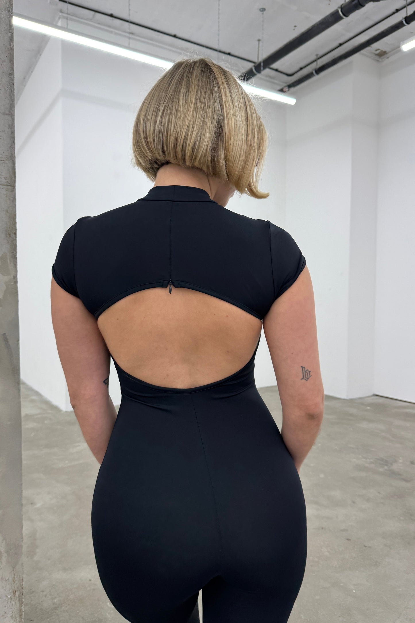 The Bodysuit - Black