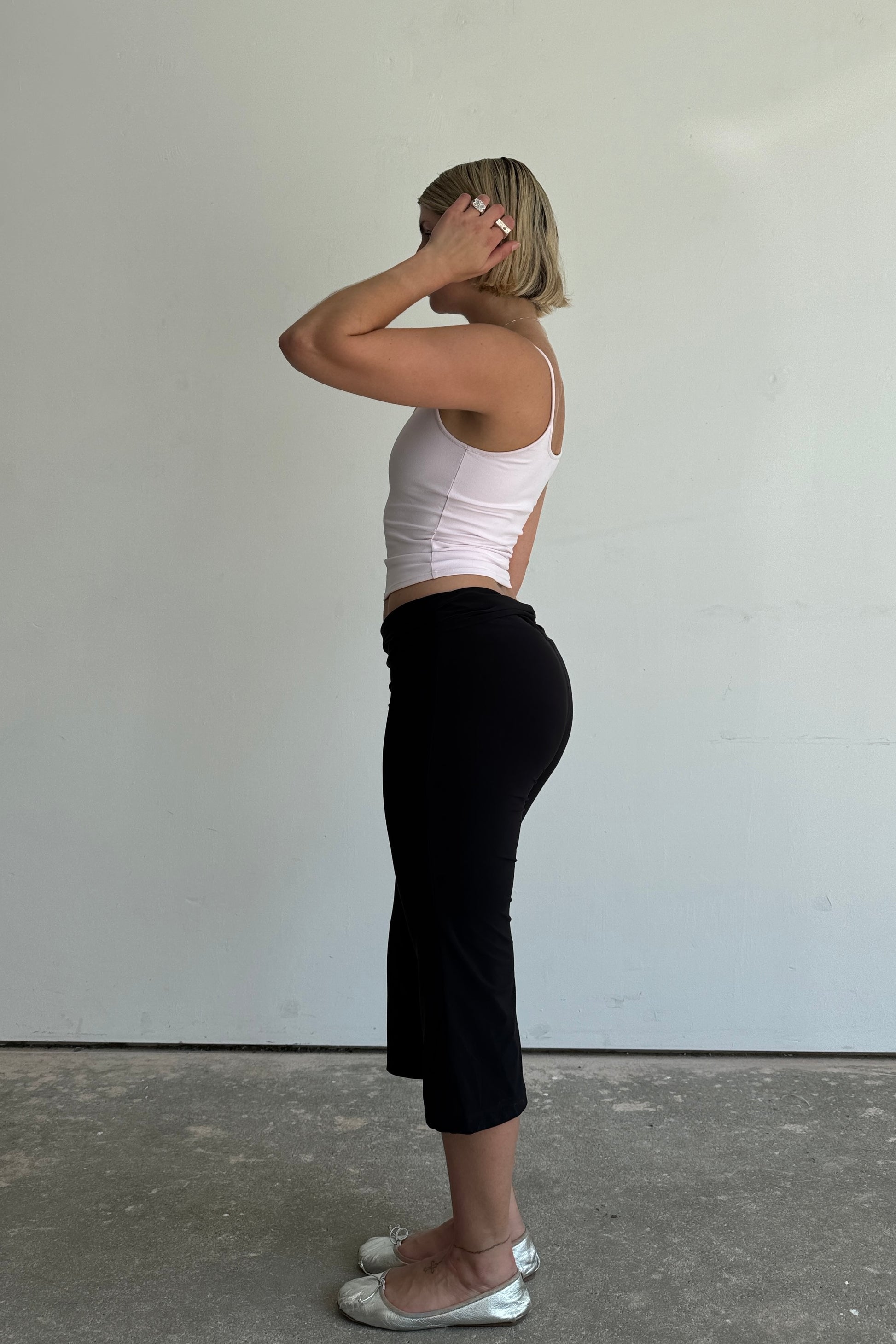 Slinky Capris - Black